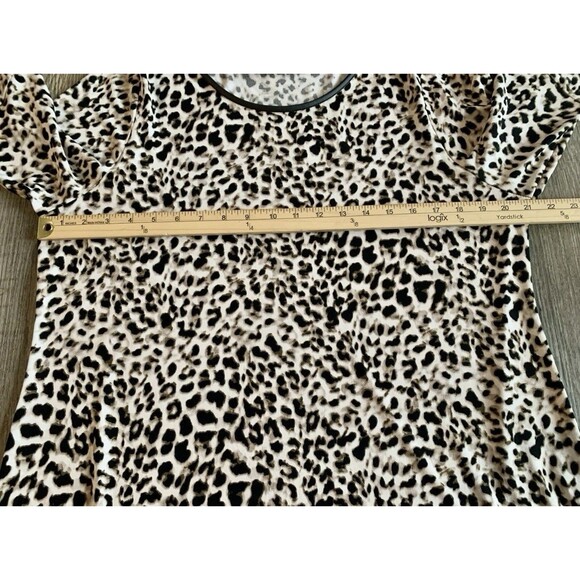 Calvin Klein Liquid Knit Leopard Animal Print 3/4 Bell Sleeve Top Blouse Large - Picture 3 of 8